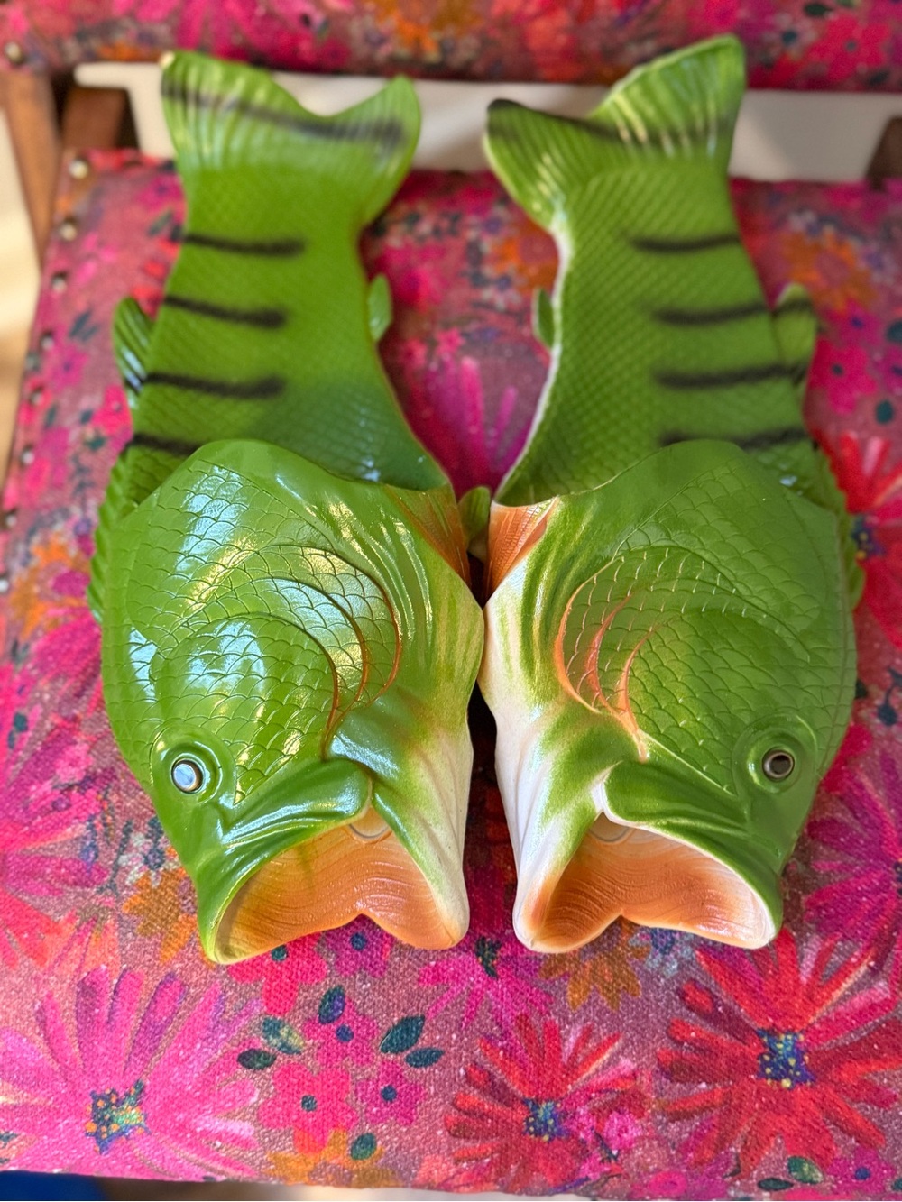 FISH 🐠 SANDALS🩴 for FATHER’S DAY!! Don’t miss out!!! - Picture 2 of 9